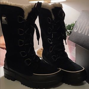 Winter boots